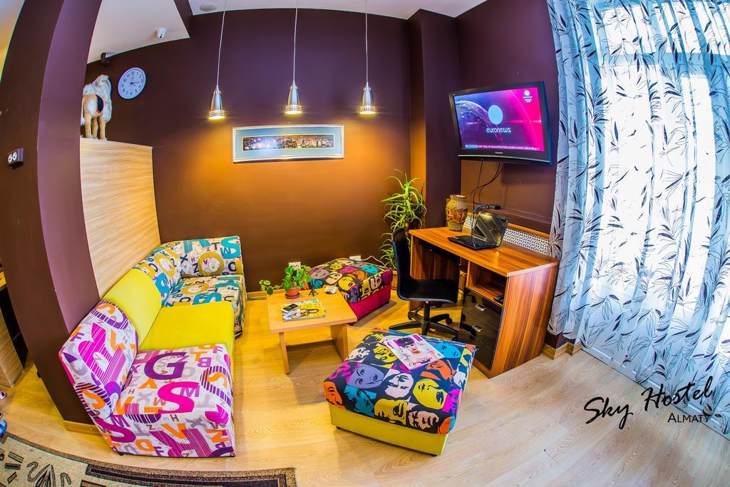 Sky Hostel Αλμάτι Δωμάτιο φωτογραφία