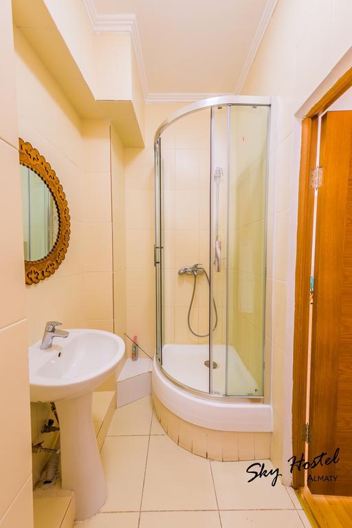 Sky Hostel Αλμάτι Εξωτερικό φωτογραφία